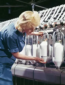 Woollen: A Machine Collects Woollen Thread on spools