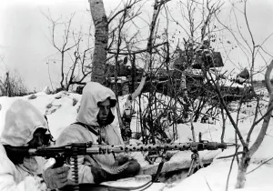 Tripod: Machine-gun guards on the Eastern Front, 1943