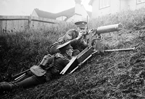 Practise: Machine gun practise during WW1
