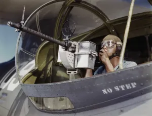 Hollem: Machine Gun - U.S. Navy - World War II