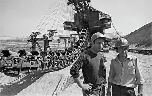 Excavator: Machine operators V. Kasheev and V. Protivnikov