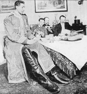 Freak: Machnov, the Russian Giant