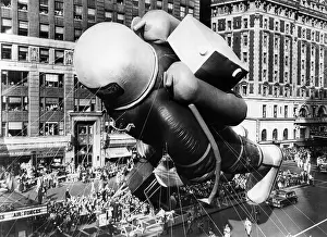 Spaceman: The Macy's Thanksgiving Day Parade, Times ?