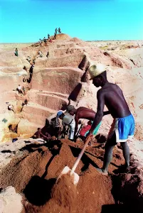 Ilakaka: Madagascar - Sapphire mining