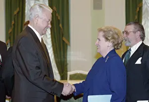 Madeleine: Madeleine Albright Visits Russia