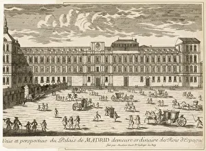 Thronged: MADRID ROYAL PALACE