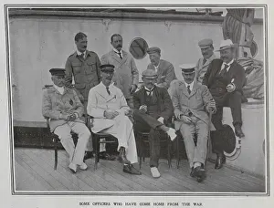 Mafeking: Mafeking officers return