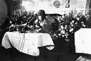 Mahesh: Maharishi Mahesh Yogi, exponent of TM