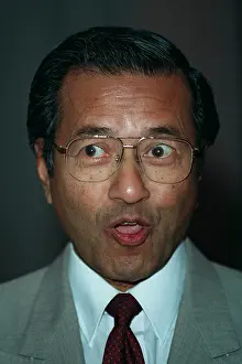 Mahathir: Mahathir Mohamed
