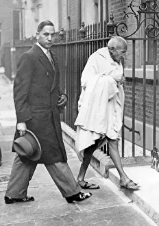 Negotiation: Mahatma Gandhi, 1931