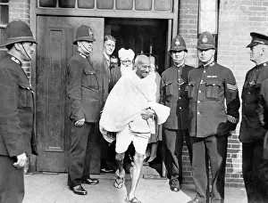 Passive: Mahatma Gandhi, 1931