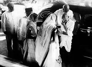 Passive: Mahatma Gandhi, 1939