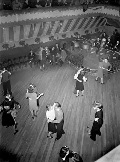 Shenandoah: Maher's dance hall, showing orchestra platform ?