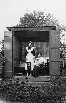 Summerhouse: Maid in Summerhouse