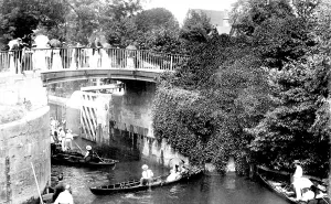 Boulters: Maidenhead, Boulters Lock Bridge 1906