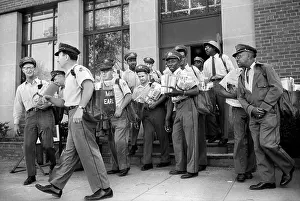 Mailbags: mailmen - post office - mail - occupations