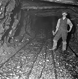 Haulage: Main haulage track, Tirpentwys Colliery, South Wales