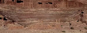 Taille: Main Theatre, Petra, Jordan