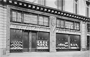 Capucines: MAISON MARQUIS SIRAUDIN
