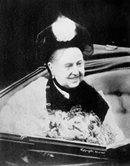 Gracious: Her Majesty's Gracious Smile