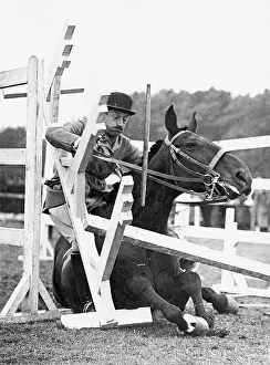 Hump: Major de Chair in trouble at a hump