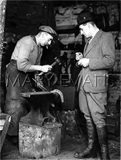 Jackboots: MAKING A HORSESHOE