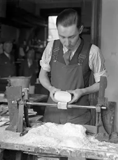 Honing: MAKING IVORY BRUSHES