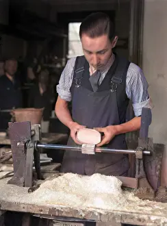 Thecolourisedpic: MAKING IVORY BRUSHES