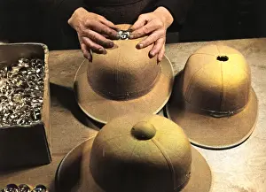 Korp: Making pith helmets for the German Afrika Korps - WWII