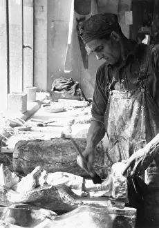 Clerkenwell: Making a plaster figurine