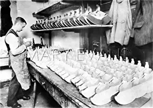 Toymaker: MAKING TOY FROGS 1929
