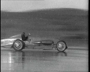 Bluebird: Malcolm Campbell Driving Bluebird on a Beach