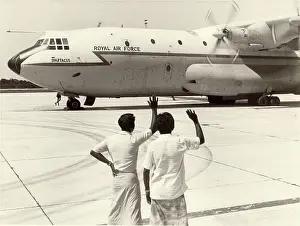 Maldives: Maldivians wave goodbye for the last time