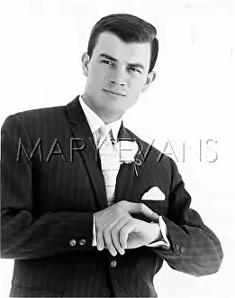 Cufflinks: MALE MODEL