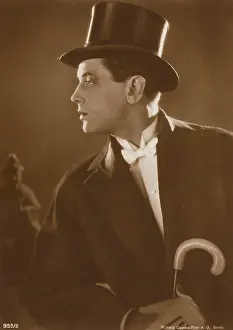 Einar: MALE TYPE/EINAR HANSON