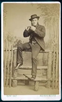 Stile: MALE TYPE/PIPE ON STILE