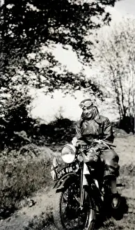500cc: Man on a 1936 BSA motorcycle