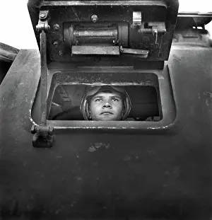 Belvoir: man - army - tank - World War II