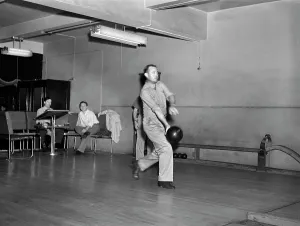 Marjory: man - bowling - recreational activities