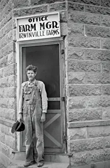 Irwinville: Man - farmer - agriculture - occupations