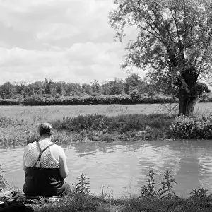 Grantchester: Man Fishing