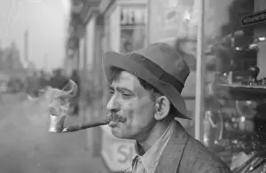 Homemade: Man with homemade pipe, Washington, D.C