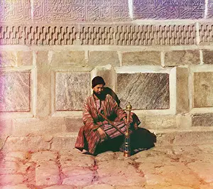 Samarqand: Man - Hookah - Water Pipe - Uzbekistan