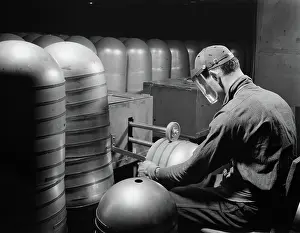 Akron: Man - Occupations - Factory - Wwii