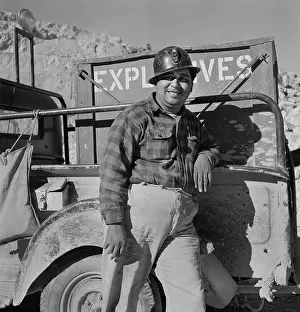 Hardhat: Man - occupations - mining WWII