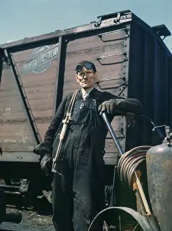 Roundhouse: Man, occupations, railroad, World War II