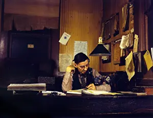 Topeka: Man, occupations, railroad, World War II