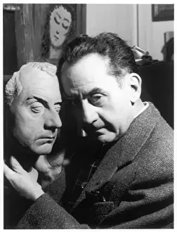 Rudnitsky: MAN RAY