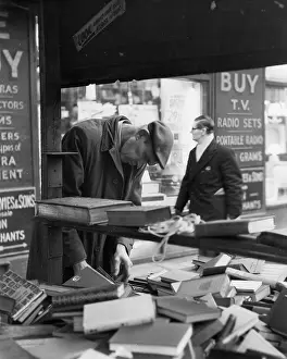 Secondhand: Man at a secondhand book stall