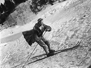 Brisk: Man skiing